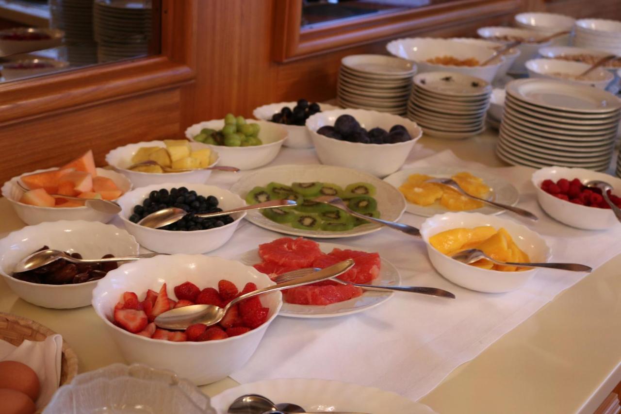 Zum Kranz Garni Hotel Bad Rippoldsau Luaran gambar