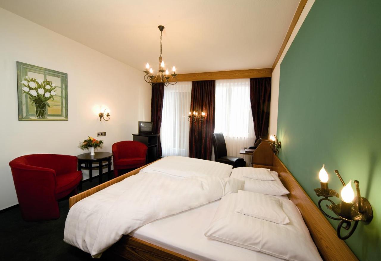 Zum Kranz Garni Hotel Bad Rippoldsau Bilik gambar